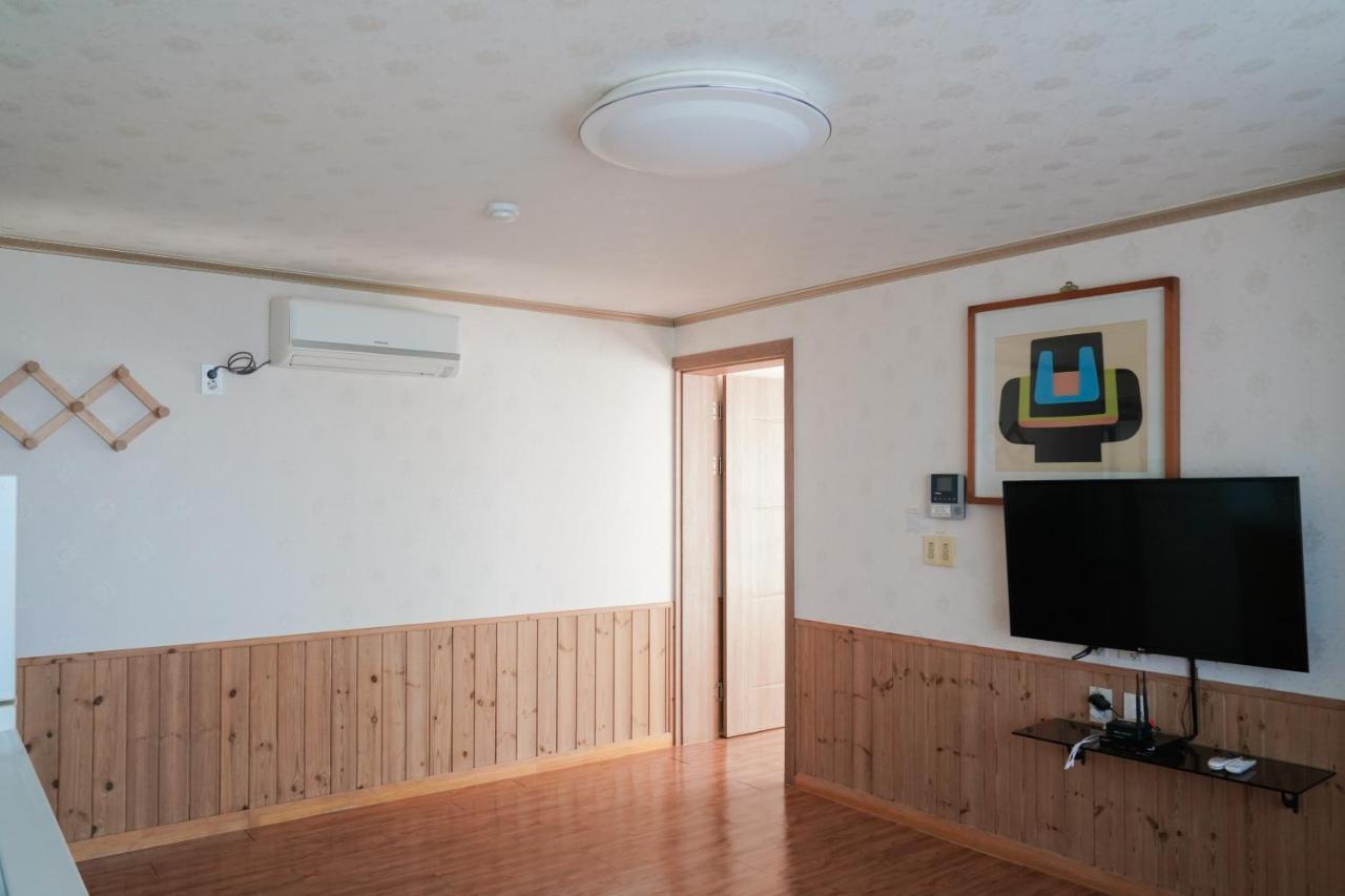 Jungmun Haesung Parktel Vila Seogwipo Exterior foto